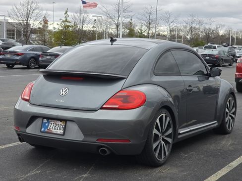 Used 2012 Volkswagen Beetle 2.0T w/ Lamp & Wheel Pkg image 7