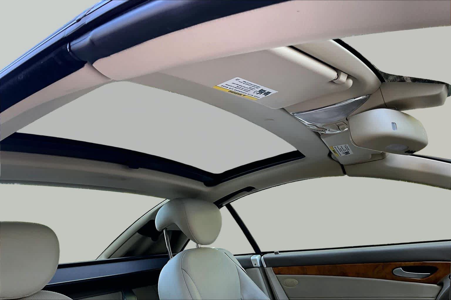 Used 2007 Mercedes-Benz SL 550 image 13