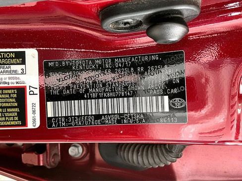 Used 2017 Toyota Camry SE image 16