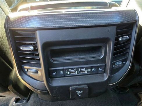 Used 2019 RAM 1500 Limited image 18