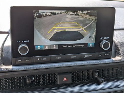 Used 2025 Honda CR-V Sport image 23