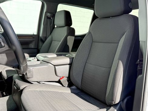 Used 2023 Chevrolet Silverado 1500 RST image 11