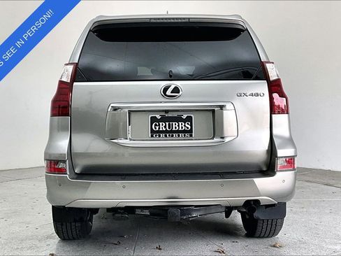 Used 2023 Lexus GX 460 Premium w/ Premium Package image 7