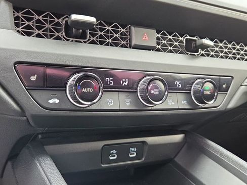 Used 2025 Honda Accord SE image 22