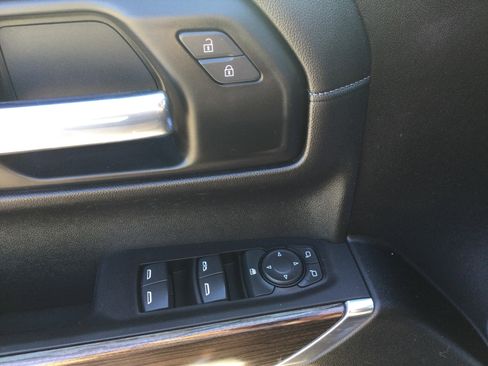 Used 2021 Chevrolet Silverado 1500 RST w/ All Star Edition Plus AWD/4WD image 10