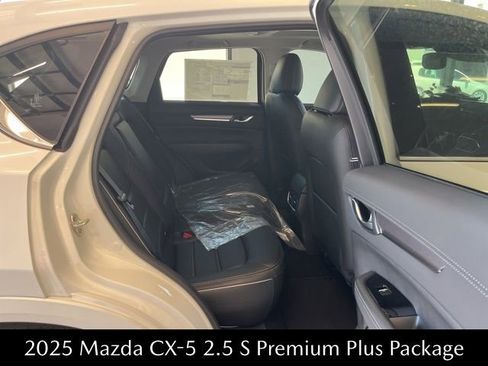 New 2025 MAZDA CX-5 AWD 2.5 S w/ Premium Plus Pkg image 27