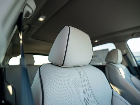 New 2026 Acura RDX SH-AWD w/ Advance Package image 14