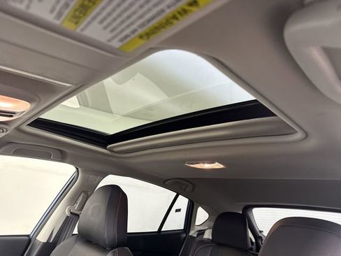 Used 2021 Subaru Crosstrek 2.5i Limited image 18