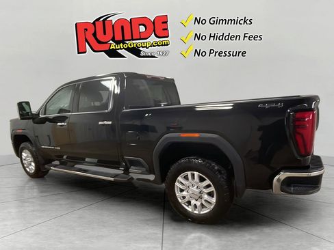 Used 2024 GMC Sierra 2500 SLT image 3