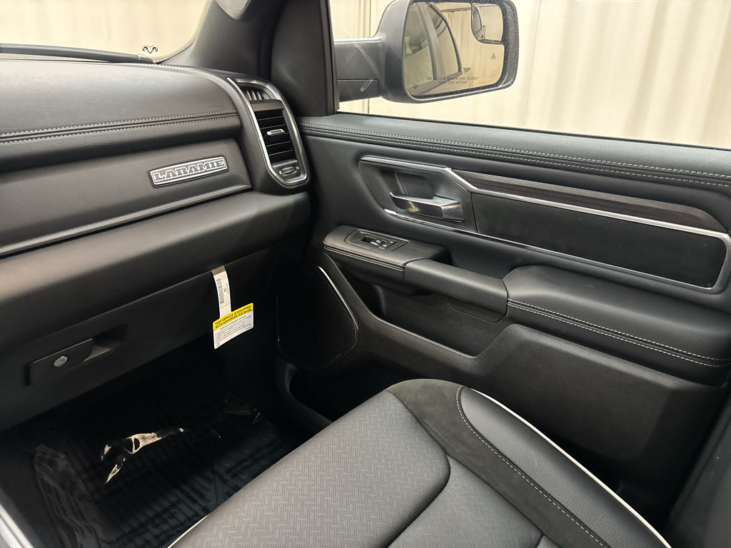 New 2027 RAM 1500 Laramie w/ Sport Appearance Package AWD/4WD image 28