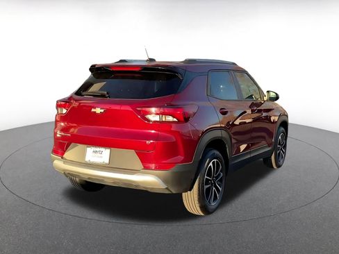 Used 2025 Chevrolet TrailBlazer LT image 14