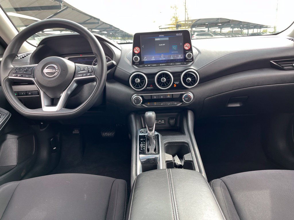 Used 2025 Nissan Sentra SV FWD image 15