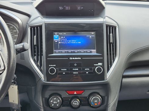 Used 2018 Subaru Crosstrek 2.0i Premium w/ Popular Package #2 AWD/4WD image 15