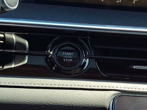Certified 2025 INFINITI QX80 Sensory AWD/4WD image 28