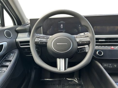 Used 2025 Hyundai Sonata SEL image 12