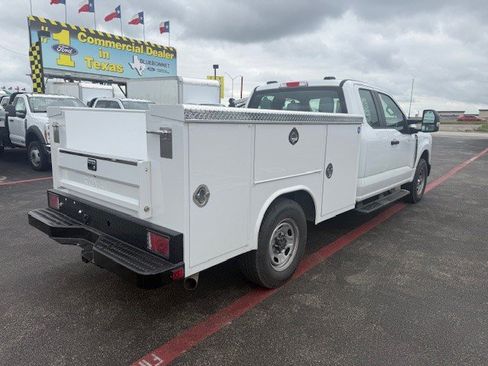 New 2026 Ford F250 XL RWD image 8