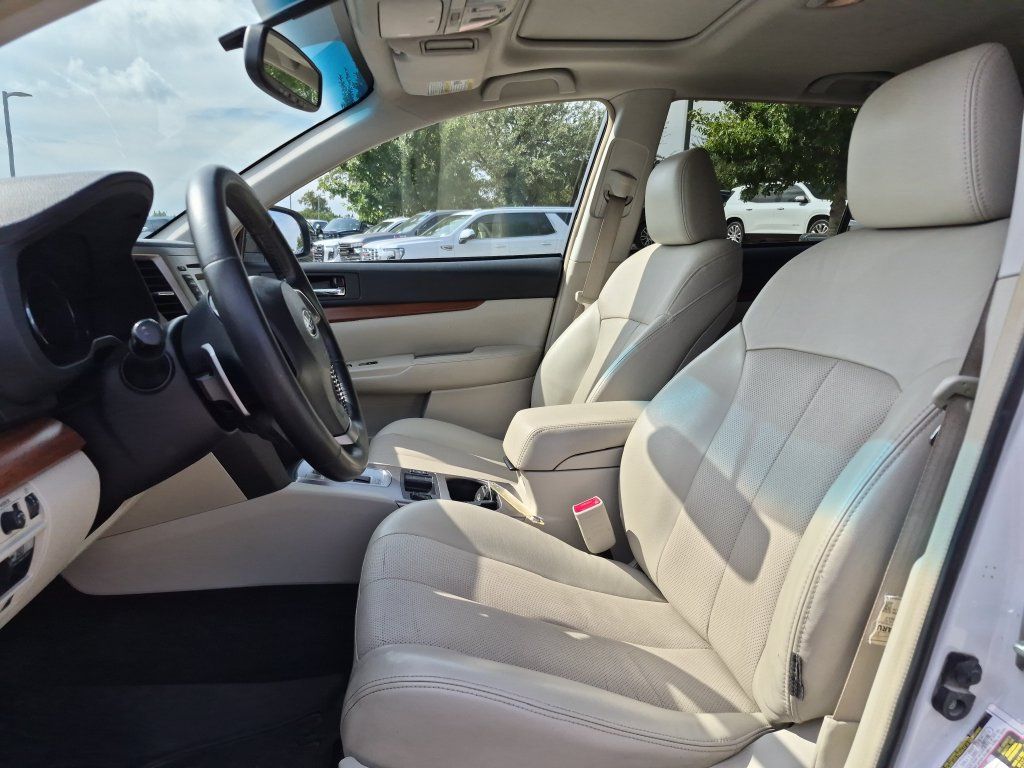 Used 2014 Subaru Outback 2.5i Limited AWD/4WD image 22