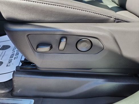 New 2026 Chevrolet Silverado 1500 LT w/ Leather Package image 15