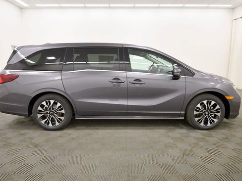 New 2026 Honda Odyssey Elite image 8