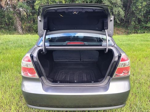 Used 2011 Chevrolet Aveo LT w/ LPO, Bodyside Molding Package FWD image 22