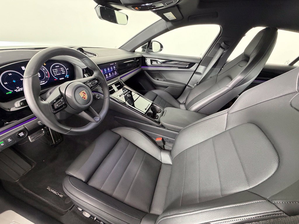 Certified 2026 Porsche Panamera RWD image 4