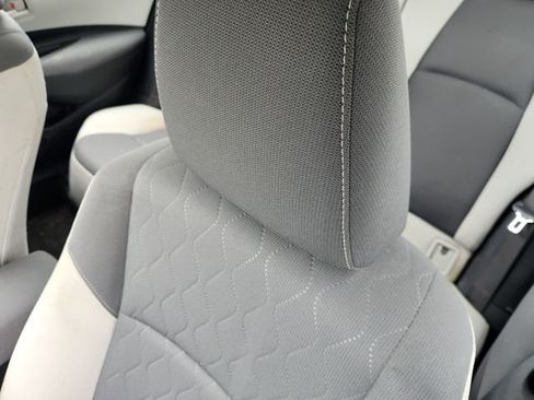 Used 2023 Toyota Corolla LE FWD image 24