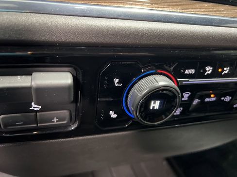 Used 2024 Chevrolet Silverado 1500 RST w/ Protection Package image 33