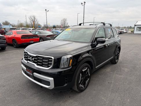 Used 2025 Kia Telluride S image 10