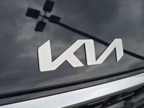New 2026 Kia K4 GT-Line image 4