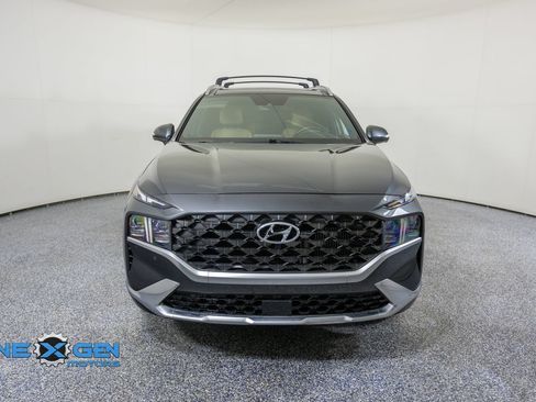 Used 2023 Hyundai Santa Fe Calligraphy AWD/4WD image 2