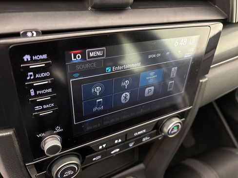 Used 2020 Honda Civic EX image 25