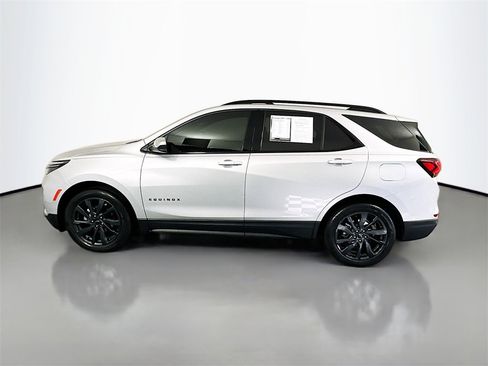 Used 2022 Chevrolet Equinox RS image 4