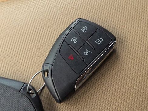 Used 2025 Chevrolet Equinox ACTIV FWD image 29