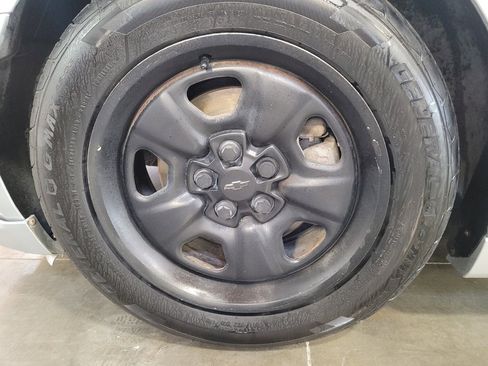 Used 2013 Chevrolet Camaro LS image 31