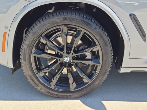 Used 2024 BMW X4 xDrive30i AWD/4WD image 24