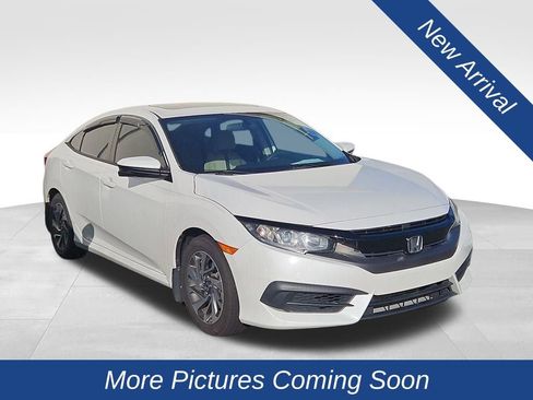 Used 2017 Honda Civic EX image 1