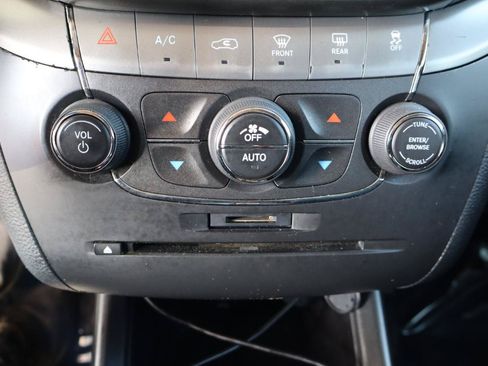 Used 2018 Dodge Journey Crossroad AWD/4WD image 22