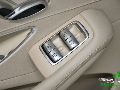 Used 2019 Mercedes-Benz S 560 Sedan image 60