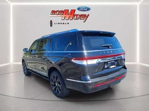 Used 2024 Lincoln Navigator L Reserve AWD/4WD image 7