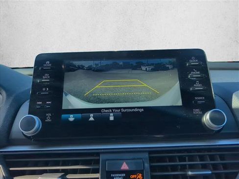 Used 2020 Honda Accord Sport image 14