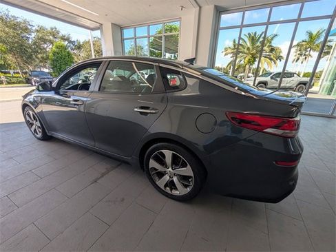 Used 2020 Kia Optima S image 10