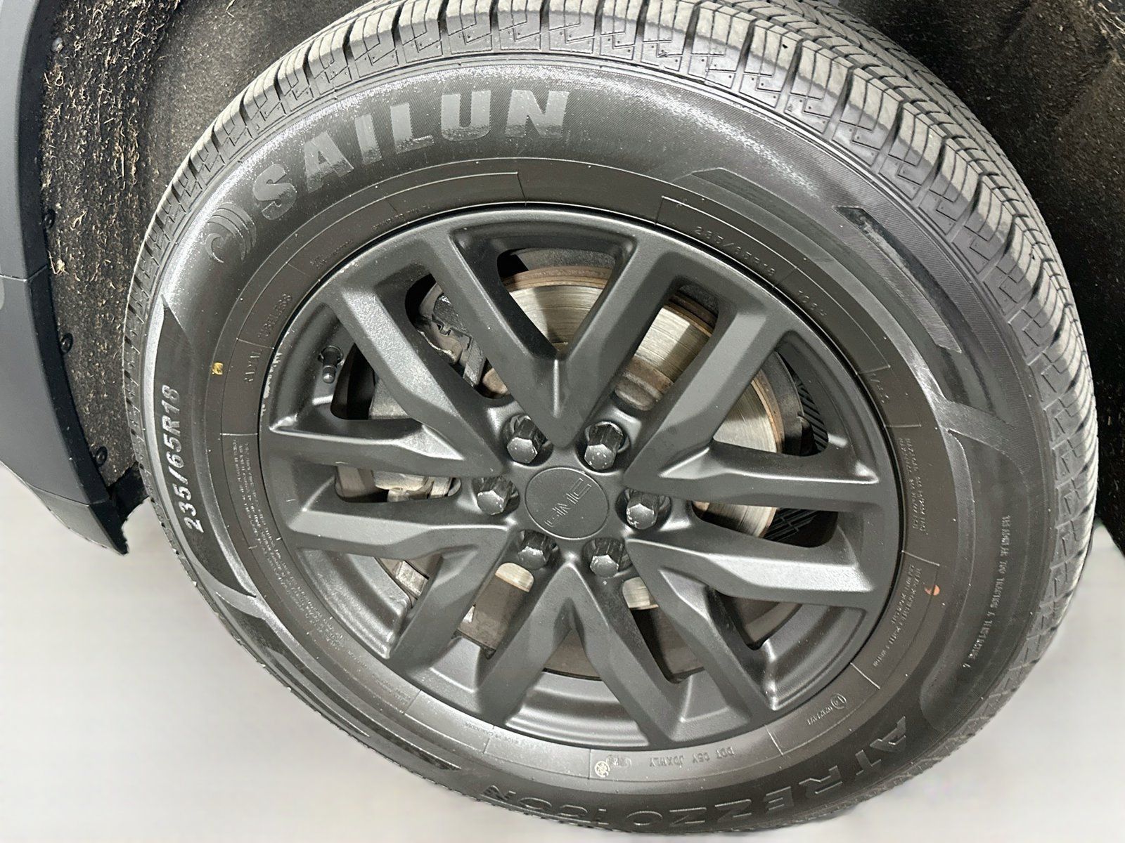 Used 2017 GMC Acadia SLT AWD/4WD image 34