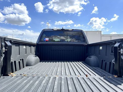 Used 2023 Toyota Tundra Limited image 26