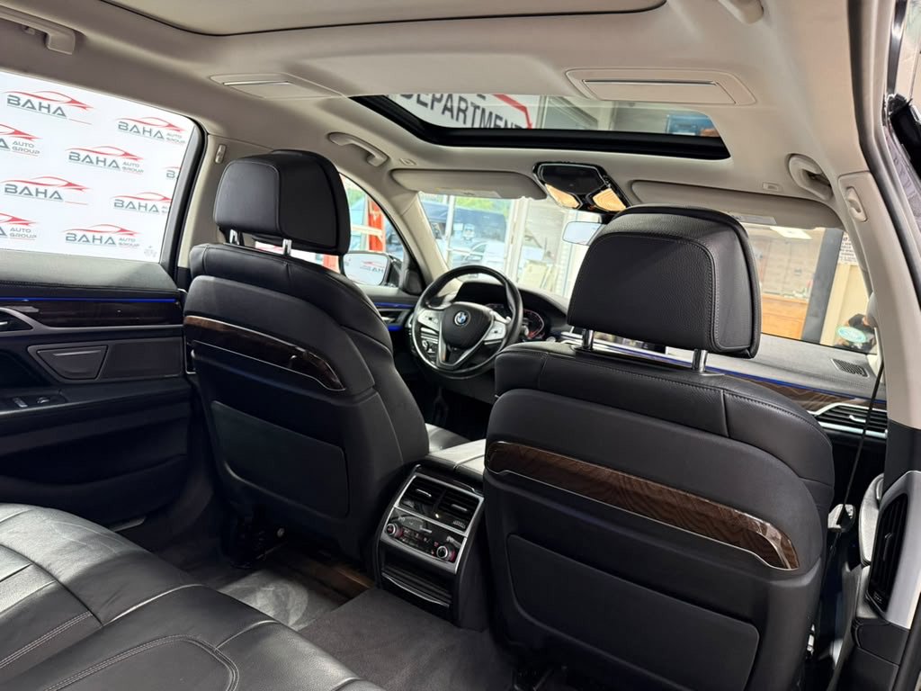 Used 2020 BMW 740i xDrive w/ Cold Weather Package AWD/4WD image 46