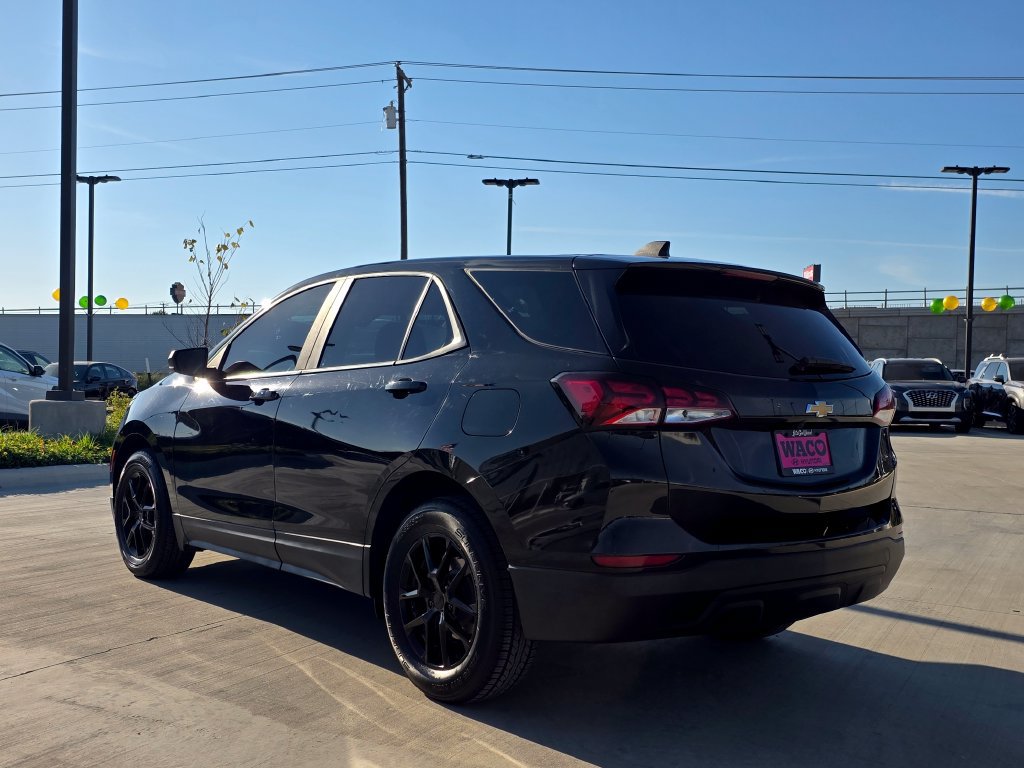 Used 2022 Chevrolet Equinox LS w/ LS Convenience Package FWD image 7