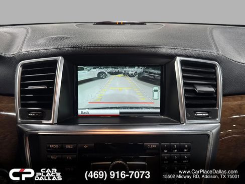 Used 2014 Mercedes-Benz GL 450 4MATIC image 36