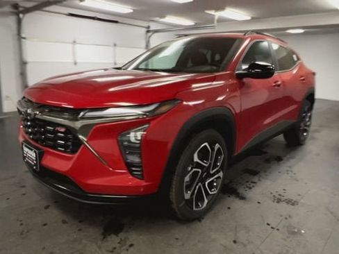 New 2026 Chevrolet Trax RS w/ Driver Confidence Package image 4