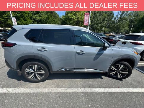 Used 2021 Nissan Rogue SL w/ Premium Package AWD/4WD image 3