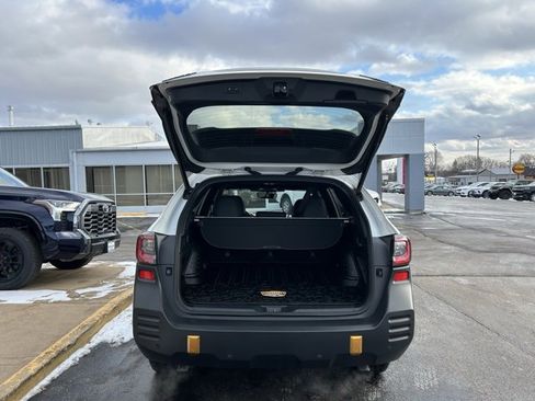 Used 2025 Subaru Outback Wilderness image 9