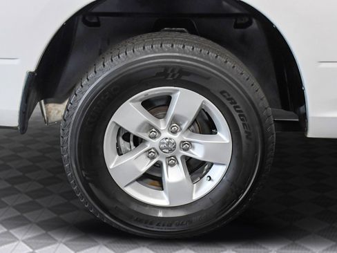 Used 2020 RAM 1500 Classic SLT w/ Trailer Tow Group image 33